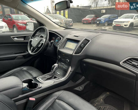 Сірий Форд Едж, об'ємом двигуна 2 л та пробігом 158 тис. км за 15300 $, фото 15 на Automoto.ua