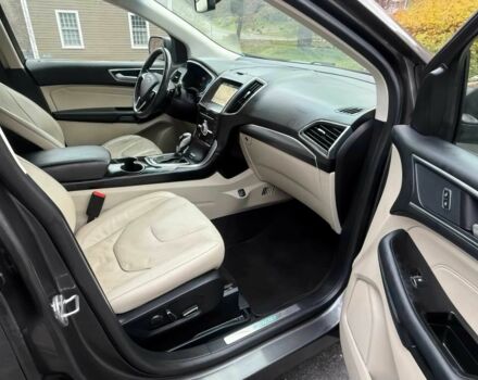 Серый Форд Эдж, объемом двигателя 3.5 л и пробегом 63 тыс. км за 7600 $, фото 5 на Automoto.ua