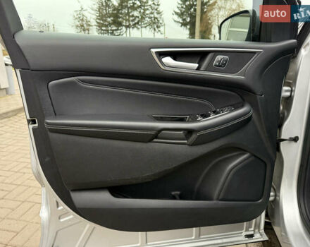 Серый Форд Эдж, объемом двигателя 2 л и пробегом 204 тыс. км за 19500 $, фото 40 на Automoto.ua