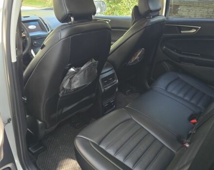 Серый Форд Эдж, объемом двигателя 3.5 л и пробегом 135 тыс. км за 12900 $, фото 13 на Automoto.ua