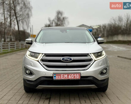 Серый Форд Эдж, объемом двигателя 2 л и пробегом 204 тыс. км за 19500 $, фото 4 на Automoto.ua