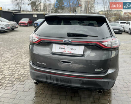 Сірий Форд Едж, об'ємом двигуна 2 л та пробігом 158 тис. км за 15300 $, фото 5 на Automoto.ua