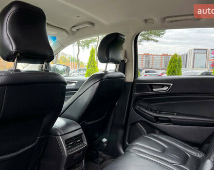 Сірий Форд Едж, об'ємом двигуна 2 л та пробігом 212 тис. км за 18500 $, фото 20 на Automoto.ua