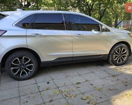 Серый Форд Эдж, объемом двигателя 3.5 л и пробегом 132 тыс. км за 12900 $, фото 6 на Automoto.ua