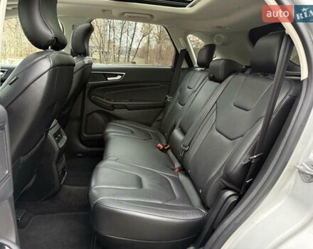 Серый Форд Эдж, объемом двигателя 2 л и пробегом 204 тыс. км за 19500 $, фото 44 на Automoto.ua