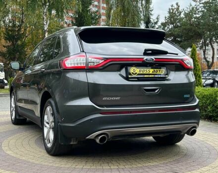 Серый Форд Эдж, объемом двигателя 2 л и пробегом 212 тыс. км за 16999 $, фото 4 на Automoto.ua