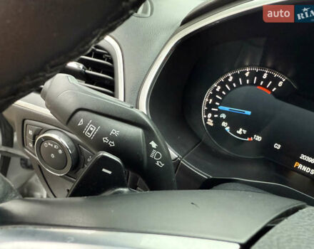 Серый Форд Эдж, объемом двигателя 2 л и пробегом 204 тыс. км за 19500 $, фото 24 на Automoto.ua