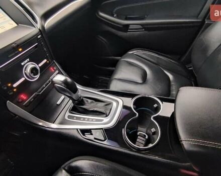 Серый Форд Эдж, объемом двигателя 2 л и пробегом 227 тыс. км за 12999 $, фото 45 на Automoto.ua