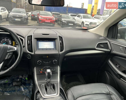 Сірий Форд Едж, об'ємом двигуна 2 л та пробігом 158 тис. км за 15300 $, фото 19 на Automoto.ua