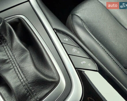 Серый Форд Эдж, объемом двигателя 2 л и пробегом 204 тыс. км за 19500 $, фото 35 на Automoto.ua