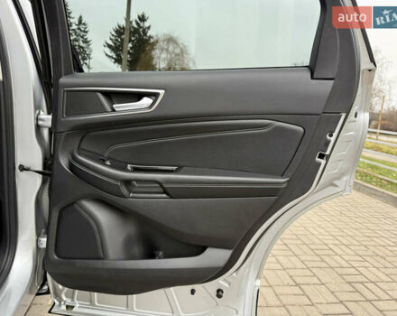 Серый Форд Эдж, объемом двигателя 2 л и пробегом 204 тыс. км за 19500 $, фото 48 на Automoto.ua