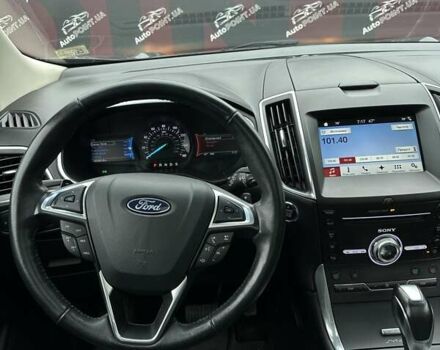 Сірий Форд Едж, об'ємом двигуна 2 л та пробігом 148 тис. км за 15500 $, фото 25 на Automoto.ua