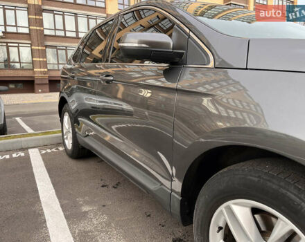 Серый Форд Эдж, объемом двигателя 2 л и пробегом 167 тыс. км за 15300 $, фото 6 на Automoto.ua