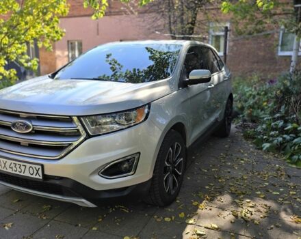 Серый Форд Эдж, объемом двигателя 3.5 л и пробегом 135 тыс. км за 12900 $, фото 2 на Automoto.ua