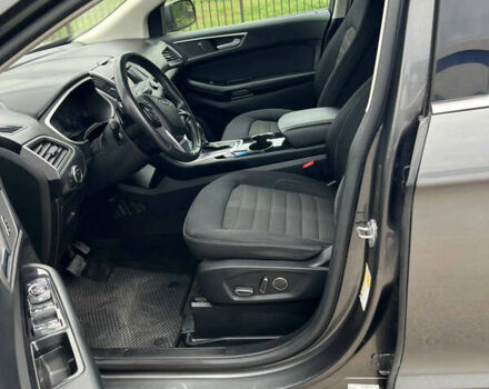 Серый Форд Эдж, объемом двигателя 2 л и пробегом 202 тыс. км за 15500 $, фото 10 на Automoto.ua