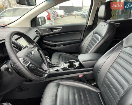 Сірий Форд Едж, об'ємом двигуна 2 л та пробігом 158 тис. км за 15300 $, фото 9 на Automoto.ua