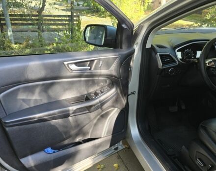 Серый Форд Эдж, объемом двигателя 3.5 л и пробегом 135 тыс. км за 12900 $, фото 8 на Automoto.ua