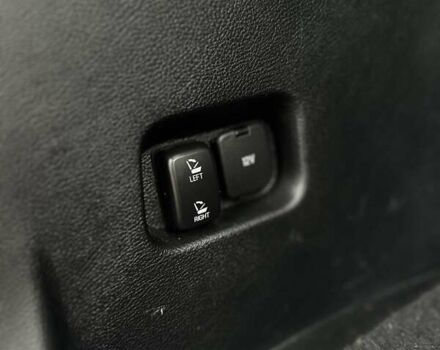 Сірий Форд Едж, об'ємом двигуна 2 л та пробігом 148 тис. км за 15500 $, фото 26 на Automoto.ua