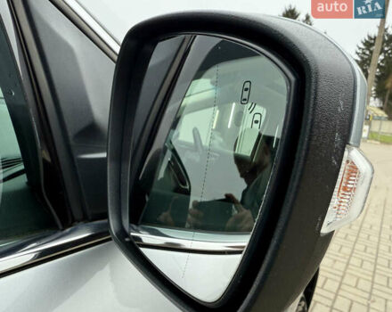 Серый Форд Эдж, объемом двигателя 2 л и пробегом 204 тыс. км за 19500 $, фото 57 на Automoto.ua