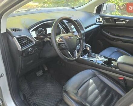 Серый Форд Эдж, объемом двигателя 3.5 л и пробегом 132 тыс. км за 12900 $, фото 3 на Automoto.ua