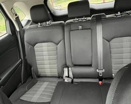 Серый Форд Эдж, объемом двигателя 2 л и пробегом 202 тыс. км за 15300 $, фото 6 на Automoto.ua