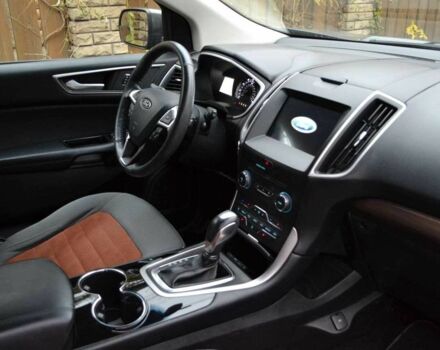 Серый Форд Эдж, объемом двигателя 2 л и пробегом 88 тыс. км за 19900 $, фото 6 на Automoto.ua