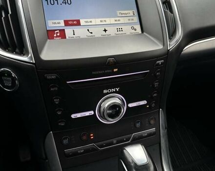 Сірий Форд Едж, об'ємом двигуна 2 л та пробігом 148 тис. км за 15500 $, фото 20 на Automoto.ua