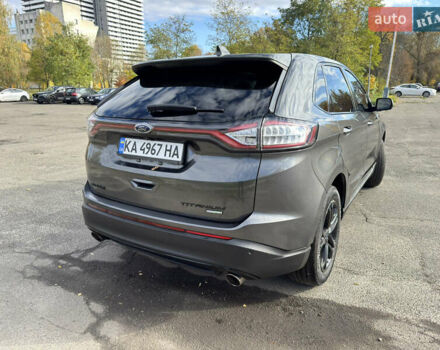 Сірий Форд Едж, об'ємом двигуна 2 л та пробігом 154 тис. км за 17500 $, фото 3 на Automoto.ua