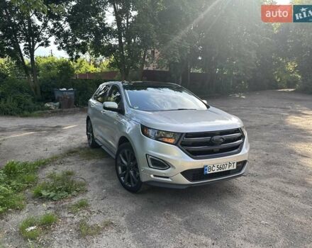Сірий Форд Едж, об'ємом двигуна 2 л та пробігом 142 тис. км за 19000 $, фото 5 на Automoto.ua