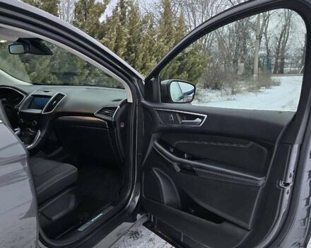 Серый Форд Эдж, объемом двигателя 2 л и пробегом 128 тыс. км за 21300 $, фото 11 на Automoto.ua