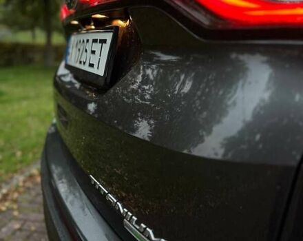 Серый Форд Эдж, объемом двигателя 2 л и пробегом 137 тыс. км за 12950 $, фото 3 на Automoto.ua