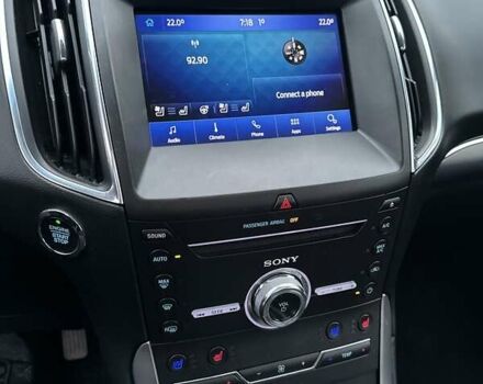 Серый Форд Эдж, объемом двигателя 2 л и пробегом 109 тыс. км за 21000 $, фото 36 на Automoto.ua