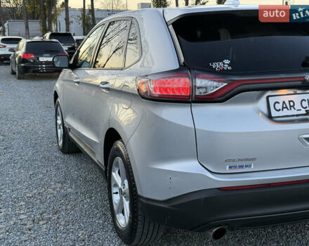 Сірий Форд Едж, об'ємом двигуна 2 л та пробігом 55 тис. км за 15000 $, фото 12 на Automoto.ua