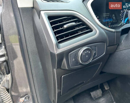 Сірий Форд Едж, об'ємом двигуна 3.5 л та пробігом 60 тис. км за 16300 $, фото 38 на Automoto.ua