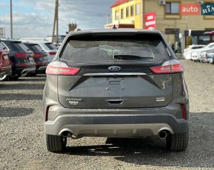 Сірий Форд Едж, об'ємом двигуна 2 л та пробігом 114 тис. км за 14700 $, фото 3 на Automoto.ua