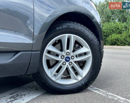 Сірий Форд Едж, об'ємом двигуна 3.5 л та пробігом 60 тис. км за 16300 $, фото 29 на Automoto.ua