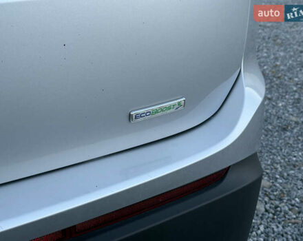 Сірий Форд Едж, об'ємом двигуна 2 л та пробігом 55 тис. км за 15000 $, фото 16 на Automoto.ua