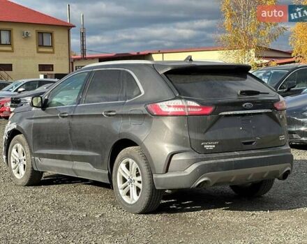 Сірий Форд Едж, об'ємом двигуна 2 л та пробігом 114 тис. км за 14700 $, фото 5 на Automoto.ua