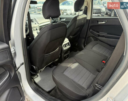 Сірий Форд Едж, об'ємом двигуна 2 л та пробігом 55 тис. км за 15000 $, фото 48 на Automoto.ua