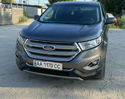Сірий Форд Едж, об'ємом двигуна 2 л та пробігом 117 тис. км за 15300 $, фото 3 на Automoto.ua