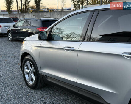 Сірий Форд Едж, об'ємом двигуна 2 л та пробігом 55 тис. км за 15000 $, фото 8 на Automoto.ua