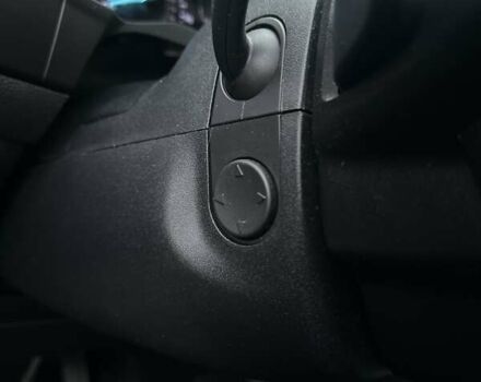 Серый Форд Эдж, объемом двигателя 2 л и пробегом 109 тыс. км за 21000 $, фото 19 на Automoto.ua