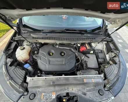 Серый Форд Эдж, объемом двигателя 2 л и пробегом 53 тыс. км за 15900 $, фото 30 на Automoto.ua