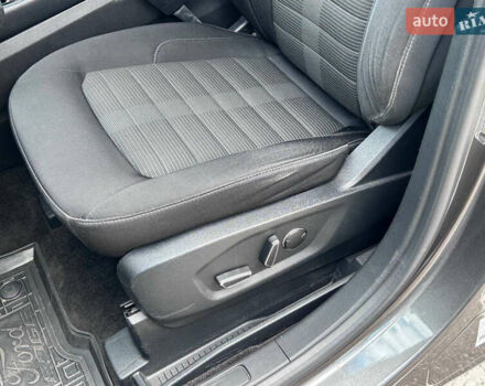 Сірий Форд Едж, об'ємом двигуна 3.5 л та пробігом 60 тис. км за 16300 $, фото 34 на Automoto.ua