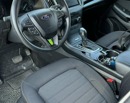 Сірий Форд Едж, об'ємом двигуна 2 л та пробігом 117 тис. км за 15300 $, фото 6 на Automoto.ua