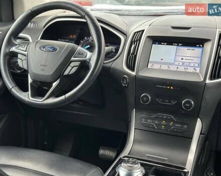 Сірий Форд Едж, об'ємом двигуна 2 л та пробігом 114 тис. км за 14700 $, фото 13 на Automoto.ua