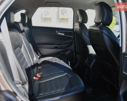 Серый Форд Эдж, объемом двигателя 2 л и пробегом 101 тыс. км за 14500 $, фото 6 на Automoto.ua