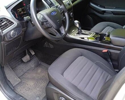 Сірий Форд Едж, об'ємом двигуна 2 л та пробігом 104 тис. км за 15800 $, фото 7 на Automoto.ua