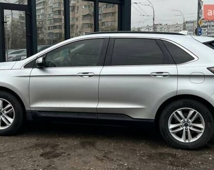Сірий Форд Едж, об'ємом двигуна 2 л та пробігом 94 тис. км за 18990 $, фото 3 на Automoto.ua