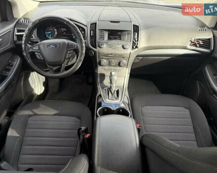 Сірий Форд Едж, об'ємом двигуна 2 л та пробігом 55 тис. км за 15000 $, фото 49 на Automoto.ua